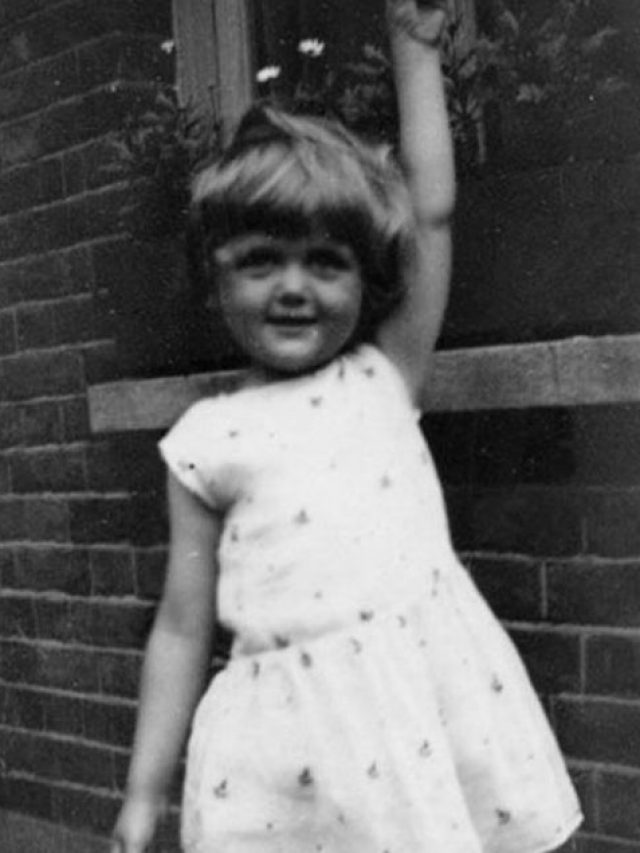 10 Facts about Angela Lansbury